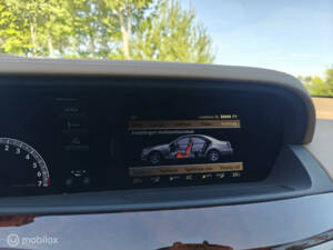 Bild 35/50 von Mercedes-Benz S 500 (2012)