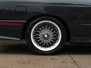 Image 8/57 of BMW M3 (1988)