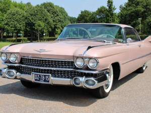 Bild 3/40 von Cadillac 62 Coupe DeVille (1959)