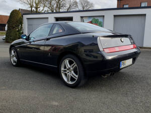 Afbeelding 2/10 van Alfa Romeo GTV 2.0 JTS (2004)