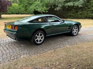 Image 14/30 of Aston Martin V8 Coupé (1996)