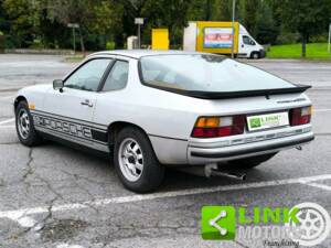 Image 8/10 of Porsche 924 (1977)