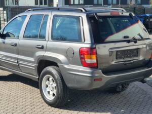 Immagine 7/20 di Jeep Grand Cherokee 2.7 CRD (2003)