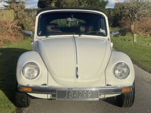 Image 4/12 de Volkswagen Beetle 1303 LS (1979)