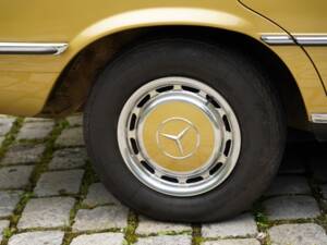 Image 12/19 of Mercedes-Benz 350 SE (1977)
