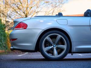 Immagine 10/50 di BMW 630i (2008)