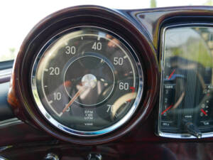 Imagen 19/56 de Mercedes-Benz 220 SE b (1962)