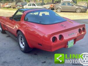 Image 7/10 of Chevrolet Corvette Sting Ray (1982)