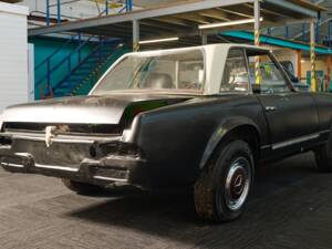 Image 3/47 de Mercedes-Benz 250 SL (1967)