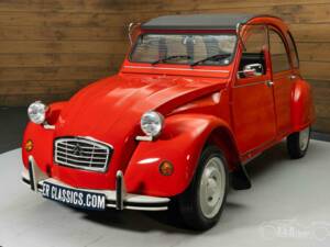 Image 10/19 de Citroën 2 CV 6 (1983)