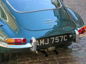 Afbeelding 15/50 van Jaguar E-Type 4.2 (1965)