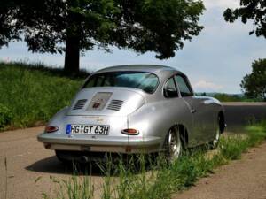 Image 26/37 of Porsche 356 B 1600 Super 90 (1963)