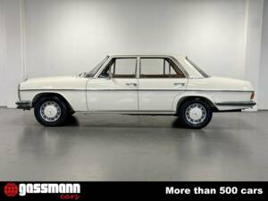 Image 4/15 of Mercedes-Benz 280 E (1973)