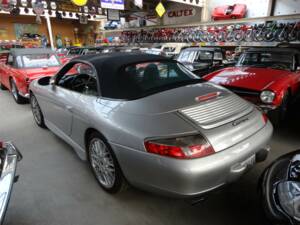 Imagen 3/19 de Porsche 911 Carrera (2000)