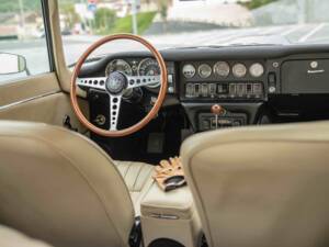 Immagine 54/88 di Jaguar E-Type (2+2) (1968)