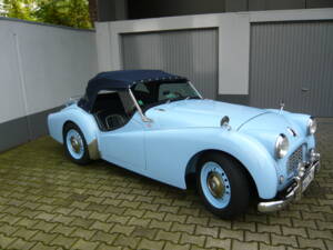 Image 15/18 of Triumph TR 3 (1956)