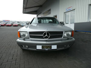 Imagen 2/26 de Mercedes-Benz 560 SEC (1987)