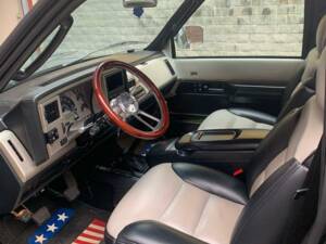 Image 5/10 of GMC Sierra 1500 (1990)