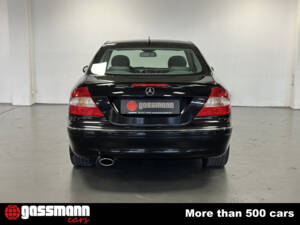 Image 7/15 of Mercedes-Benz CLK 280 (2006)
