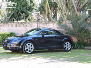 Imagen 2/28 de Audi TT 1.8 T (2002)