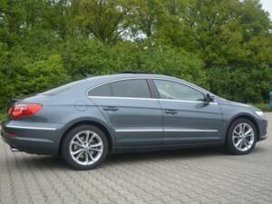 Immagine 2/7 di Volkswagen Passat CC 3.6 V6 (2008)