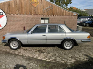 Image 13/23 de Mercedes-Benz 280 S (1974)