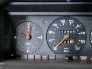 Image 20/50 of Volvo 245 GLE (1982)