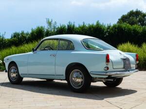 Image 7/50 of Alfa Romeo Giulietta Sprint (1960)