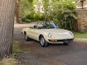 Immagine 18/50 di Alfa Romeo 2000 Spider Veloce (1980)