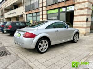 Bild 6/10 von Audi TT 1.8 T (1999)