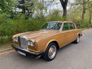 Image 2/50 of Bentley T 2 (1977)