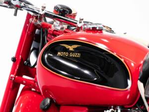 Afbeelding 9/11 van Moto Guzzi DUMMY (1949)