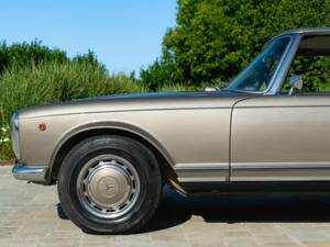 Immagine 39/50 di Mercedes-Benz 280 SL (1969)