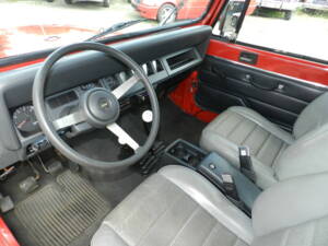 Image 16/58 of Jeep Wrangler 2.5L (1994)