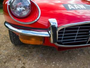 Image 48/50 of Jaguar E-Type V12 (2+2) (1971)