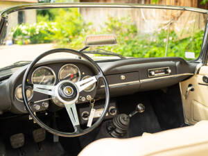 Bild 68/77 von Alfa Romeo 2600 Spider (1963)