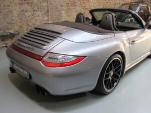Image 3/21 of Porsche 911 Carrera 4 GTS (2012)