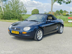 Bild 8/29 von MG F 1.8i (1999)