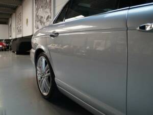 Image 26/50 of Jaguar XJ 8 4.2 (2007)