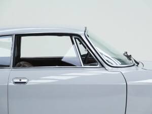 Bild 12/15 von Alfa Romeo Giulia 1300 GT Junior (1971)