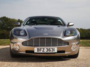 Bild 6/22 von Aston Martin V12 Vanquish (2003)