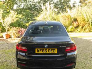 Image 13/50 of BMW 220i (2016)