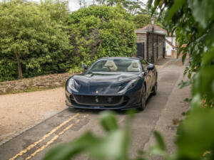 Image 16/28 de Ferrari 812 GTS (2021)