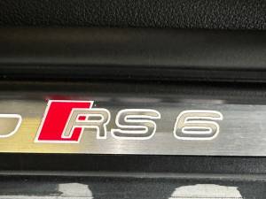 Afbeelding 14/50 van Audi RS6 Avant (2017)
