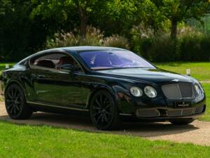 Image 2/50 of Bentley Continental GT (2004)