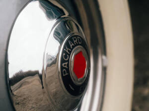 Image 8/15 de Packard Eight (1938)