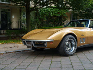 Image 8/32 of Chevrolet Corvette Stingray (1969)