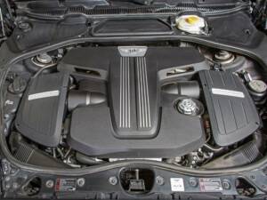Image 19/20 of Bentley Continental GT V8 (2017)