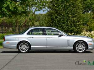 Afbeelding 6/46 van Jaguar XJ 8 3.5 (2007)