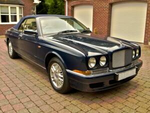 Afbeelding 9/50 van Bentley Azure (2000)